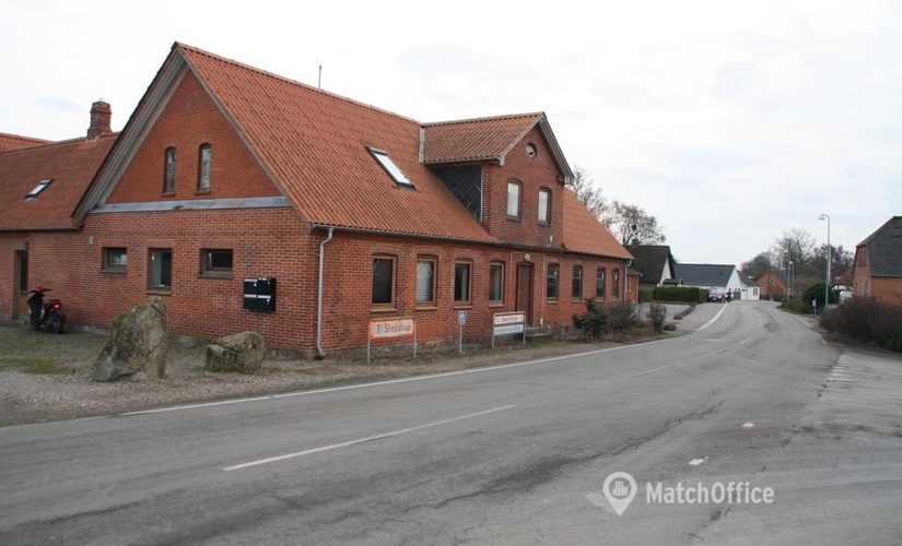 85 m² Warehouse space for rent in Vester Skerninge, Filippavej 54A (5762) - 1 | MatchOffice