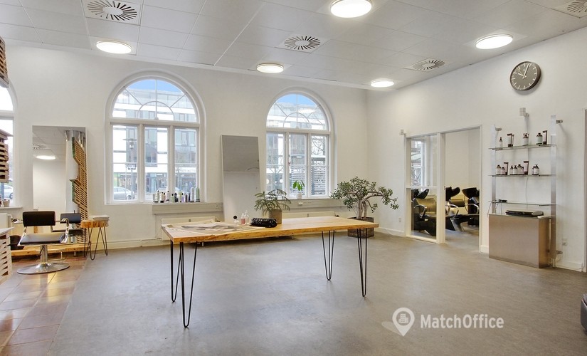 187 m² Commercial shop for rent in Kolding, Banegårdspladsen 4 (6000) - 1 | MatchOffice.com