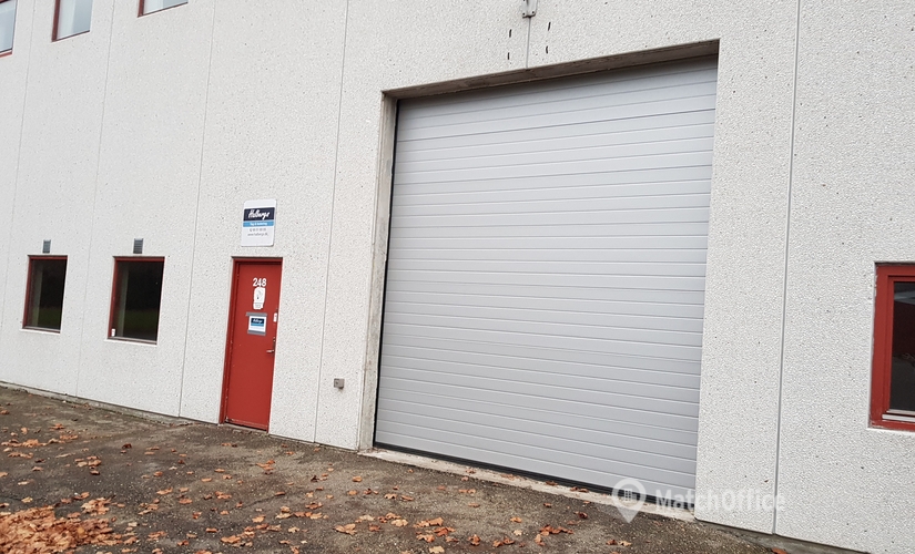 350 m² Commercial warehouse for rent in Odense SV, Faaborgvej 248B (5250) - 0 | MatchOffice.com