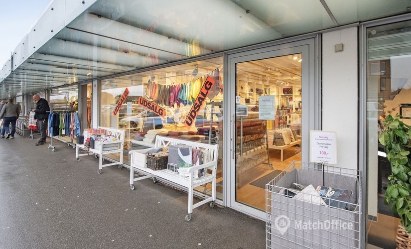 Butik til leje på Kongevejs-Centret 2, 2970 Hørsholm - 232 m² | Foto 0 - Lokalebasen.dk
