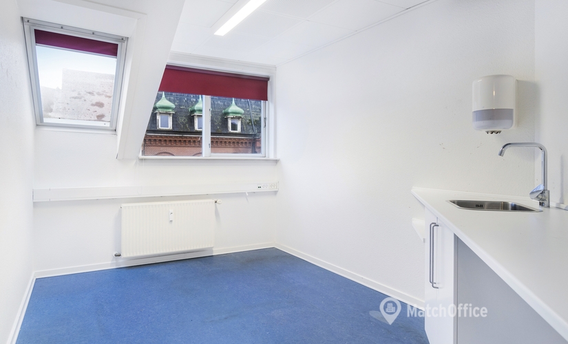 Office Jernbanegade 40 6000 Kolding