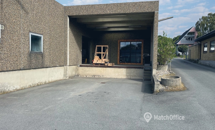 Lager til leje på Slettensvej 65, 5270 Odense N - 2040 m² | Foto 1 - Lokalebasen.dk
