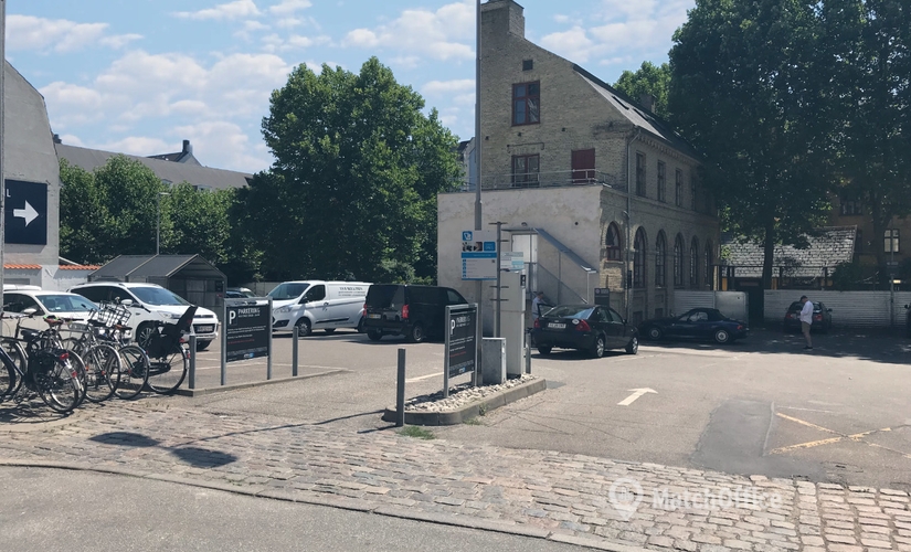 Parkering Tullinsgade 19 1618 København V