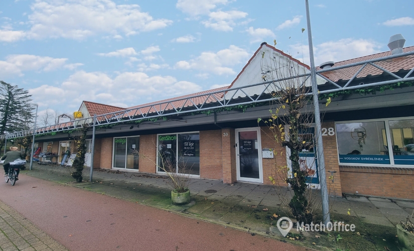 237 m² Commercial shop for rent in Dronninglund, Stationsvej 30 (9330) - 1 | MatchOffice.com