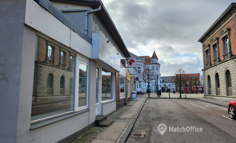 75 m² Shop for rent in Hobro, Østergade 12-14 (9500) - 0 | MatchOffice.com