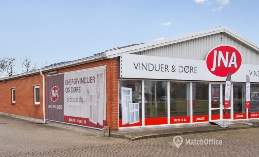 Butik til leje på Messingvej 20A, 8940 Randers SV - 425 m² | Foto 0 - Lokalebasen.dk