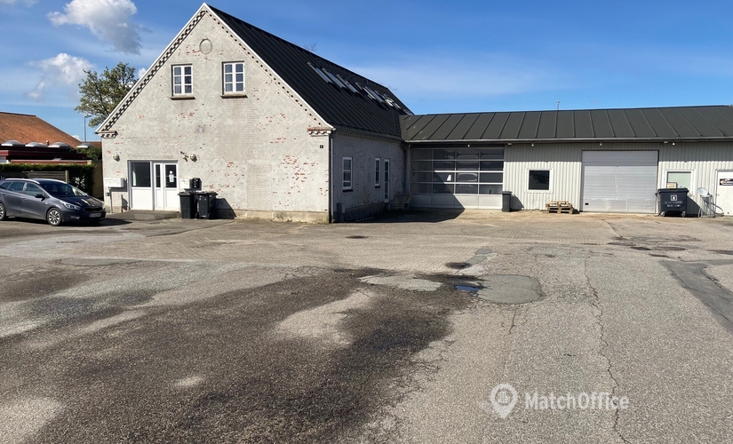 Lager til leje på Nordre Ringvej 11, 7000 Fredericia - 225 m² | Foto 0 - Lokalebasen.dk