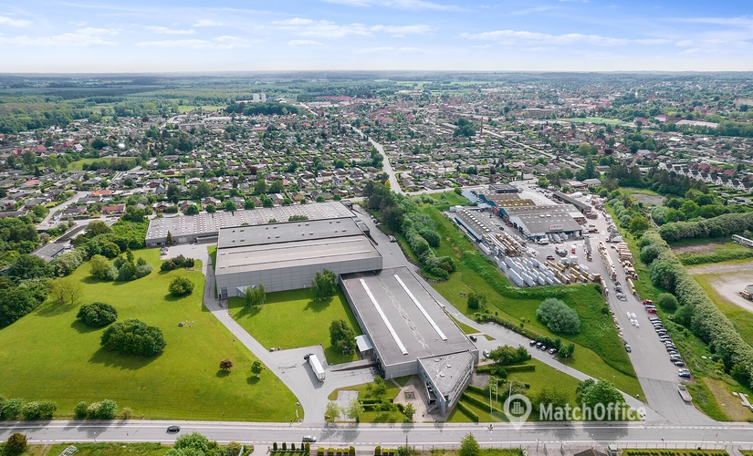 Lager / produktion Bækvej 10 4690 Haslev