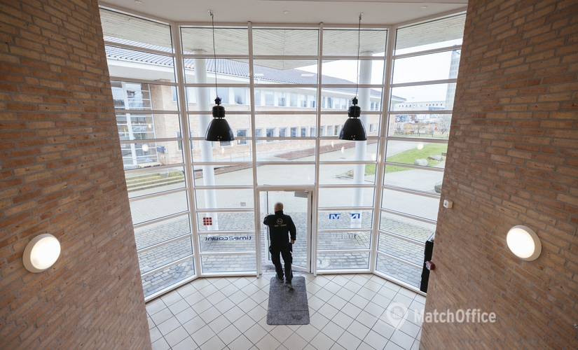 Kontor til leje på Roskildevej 12A, 3400 Hillerød - 349 m² | Foto 0 - Lokalebasen