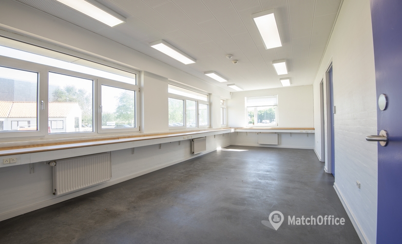 1636 m² Warehouse rental in Esbjerg N, Lillebæltsvej 94 (6715) - 3 | MatchOffice