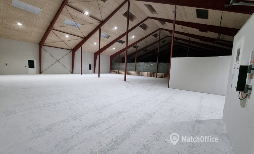 380 m² Warehouse storage rental in Odense SO, Herluf Trolles Vej 100 (5220) - 4 | MatchOffice