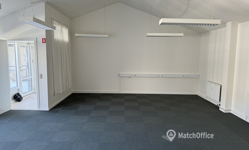 Office Hovedgaden 61 8410 Ronde