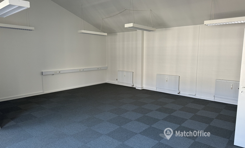 Office Hovedgaden 61 8410 Ronde