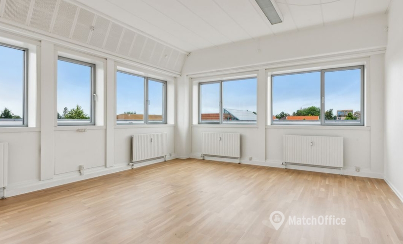 Office Kongevejs-Centret 10 2970 Horsholm