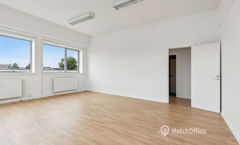 Office Kongevejs-Centret 10 2970 Horsholm