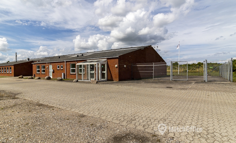 461 m² Commercial warehouse for rent in Nyborg, Falstervej 10 (5800) - 1 | MatchOffice