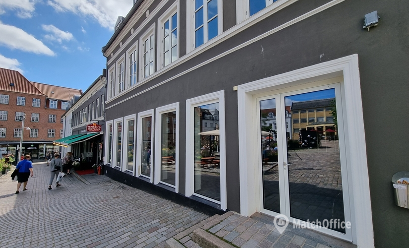130 m² Store for rent in Viborg, Hjultorvet 5 (8800) - 1 | MatchOffice.com