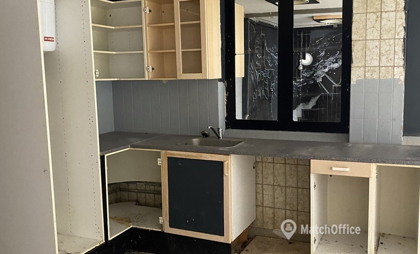 135 m² Commercial warehouse up for rent in Glamsbjerg, Søndergade 4 (5620) - 3 | MatchOffice.com