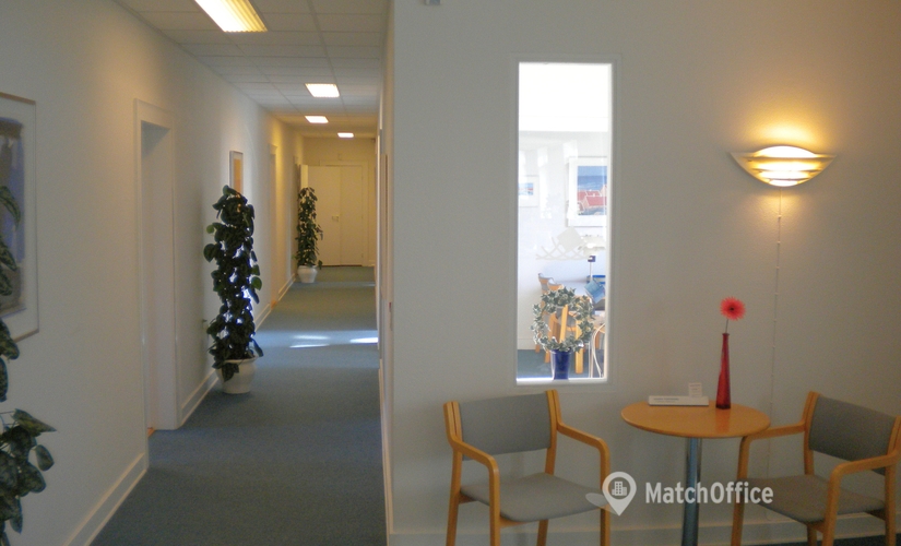 Office Toldbodgade 8 4700 Naestved