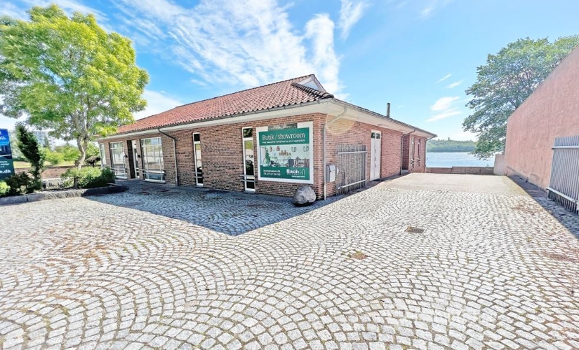 427 m² Store for rent in Viborg, Gammel Århusvej 19 (8800) - 1 | MatchOffice.com