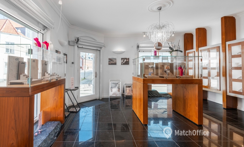 Butik til leje på Allehelgensgade 10, 4000 Roskilde - 112 m² | Foto 1 - Lokalebasen