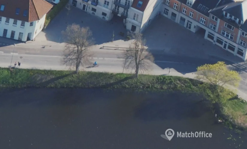 Office Slotsgade 63G 3400 Hillerod