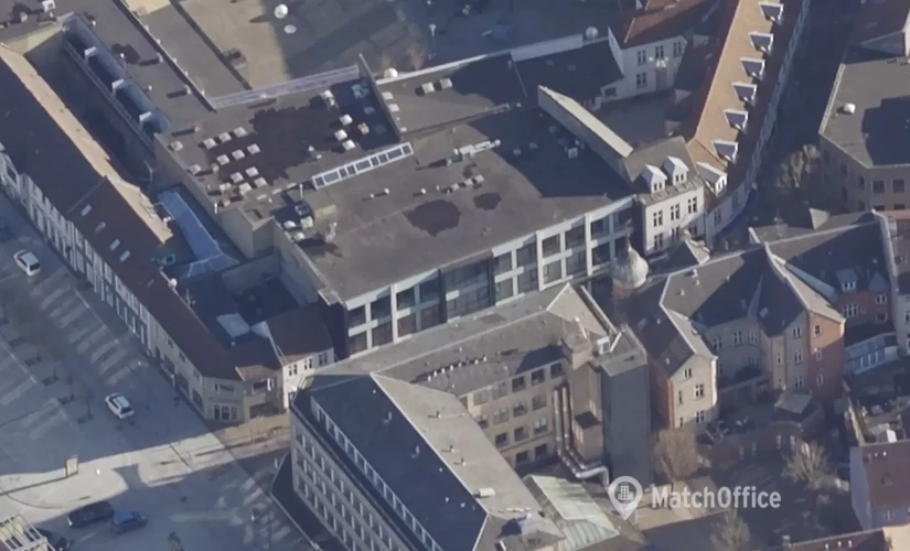 Office Slotsgade 4 8900 Randers C