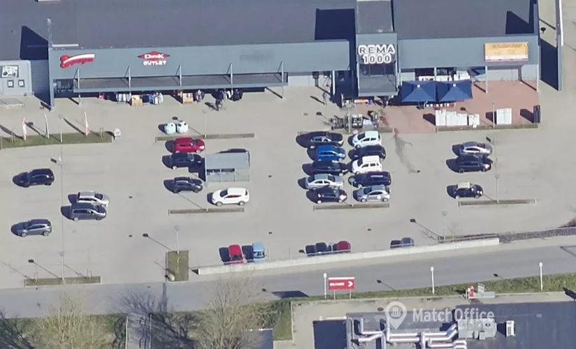 Butik til leje på Løvbakken 4C, 9400 Nørresundby - 868 m² | Foto 0 - Lokalebasen.dk