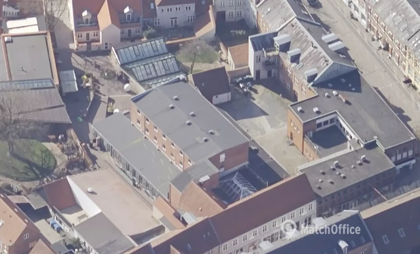 181 m² Commercial shop for rent in Varde, Kræmmerpassagen 6 (6800) - 1 | MatchOffice.com