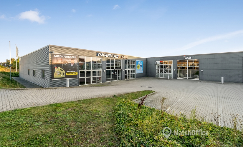 1039 m² Shop for rent in Naestved, Ishøjvej 2c (4700) - 1 | MatchOffice.com