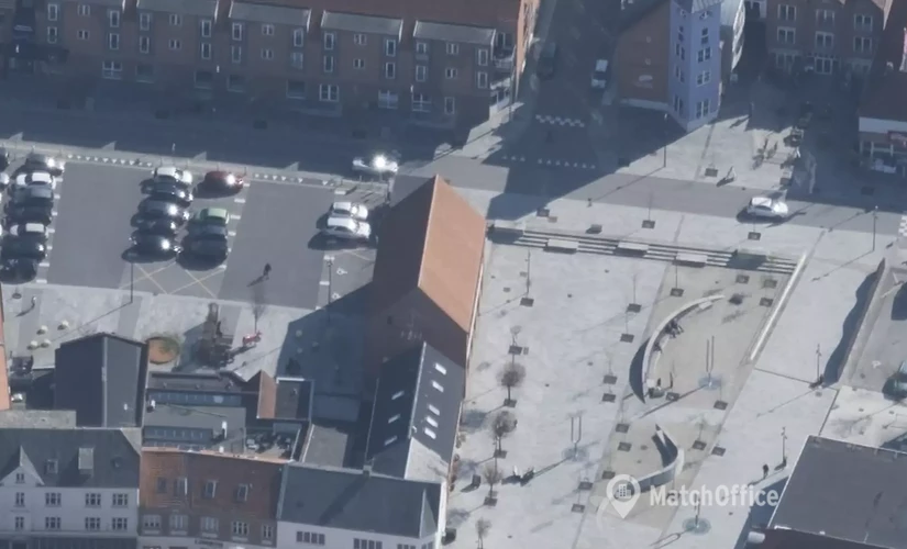 Kontor til leje på Kirkegade 3, 7600 Struer - 358 m² | Foto 1 - Lokalebasen.dk