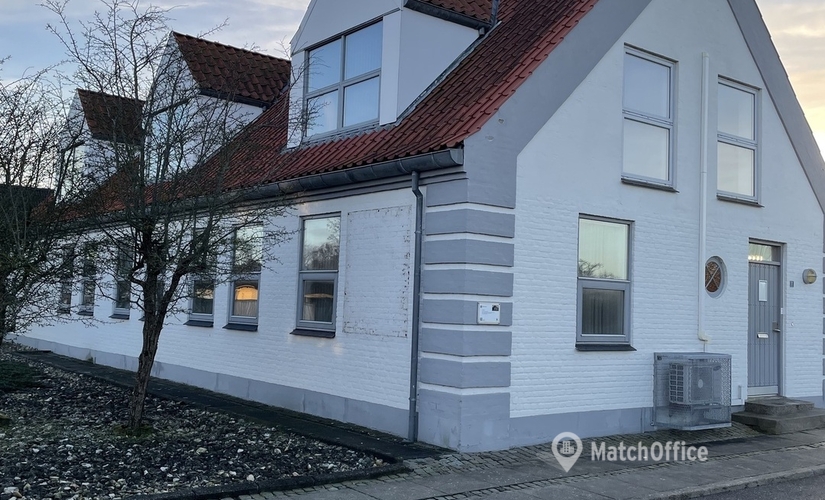 Kontor til leje på Torvegade 7, 9490 Pandrup - 325 m² | Foto 0 - Lokalebasen