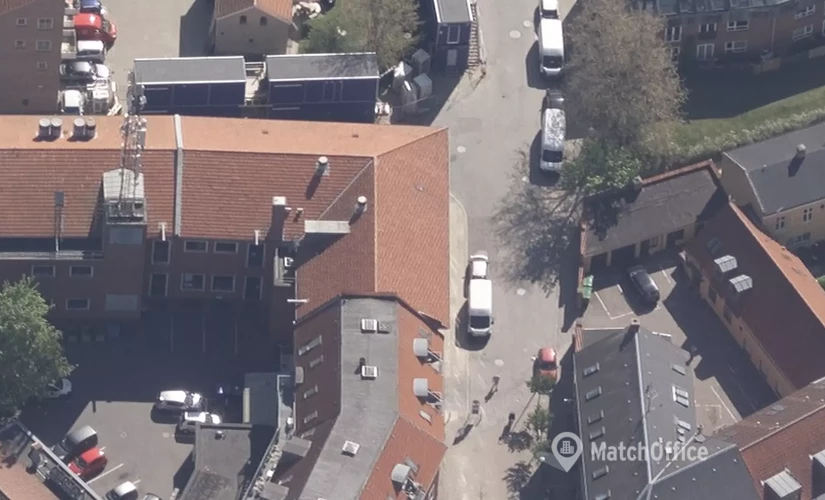 Kontor til leje på Kirkegade 1, 3600 Frederikssund - 680 m² | Foto 0 - Lokalebasen.dk