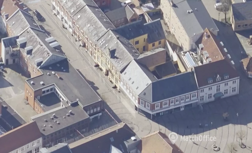 90 m² Commercial shop for rent in Varde, Torvegade 4A (6800) - 1 | MatchOffice.com