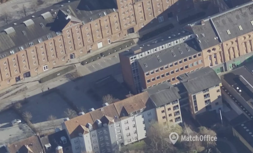 Office Niels Brocks Gade 2, 4 8900 Randers C