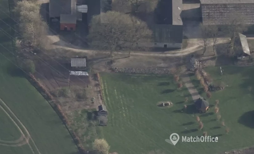 600 m² Workshop space up for rent in Hasselager, Hovedvejen 260 (8361) - 1 | MatchOffice.com