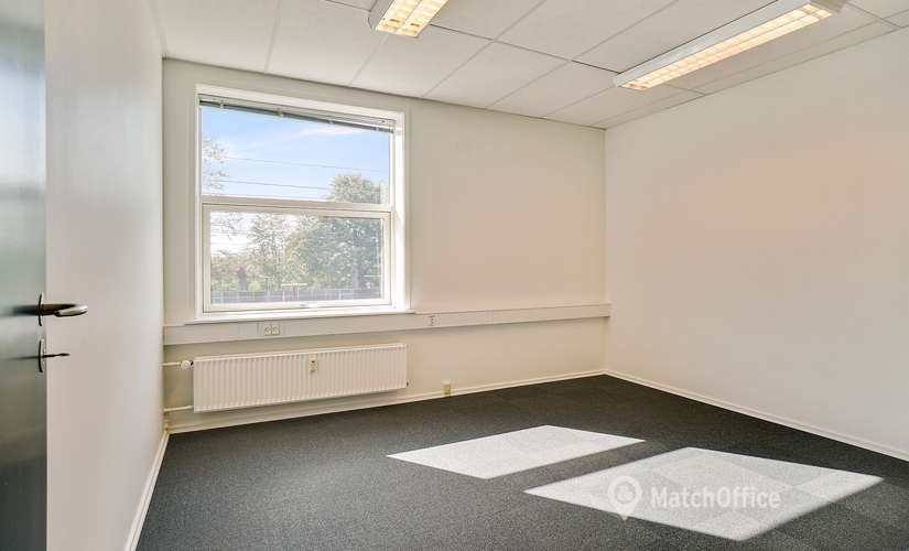 Office Jernbanegade 75 -77 5500 Middelfart
