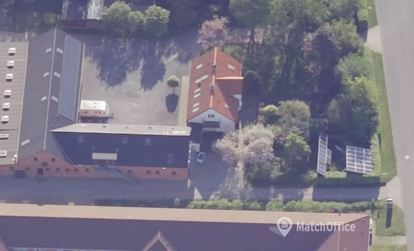 290 m² Commercial warehouse up for rent in Esbjerg V, Tømrervej 22 1 (6710) - 0 | MatchOffice.com