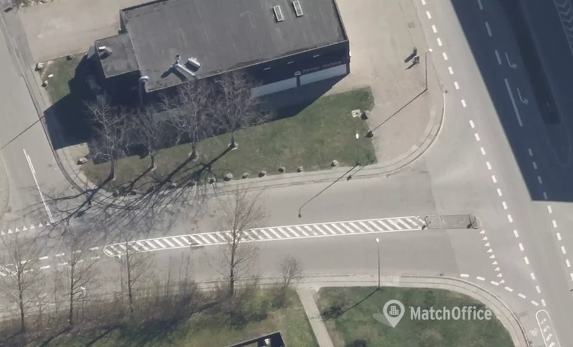 Office Ryhavevej 8, 1. 8210 Aarhus V