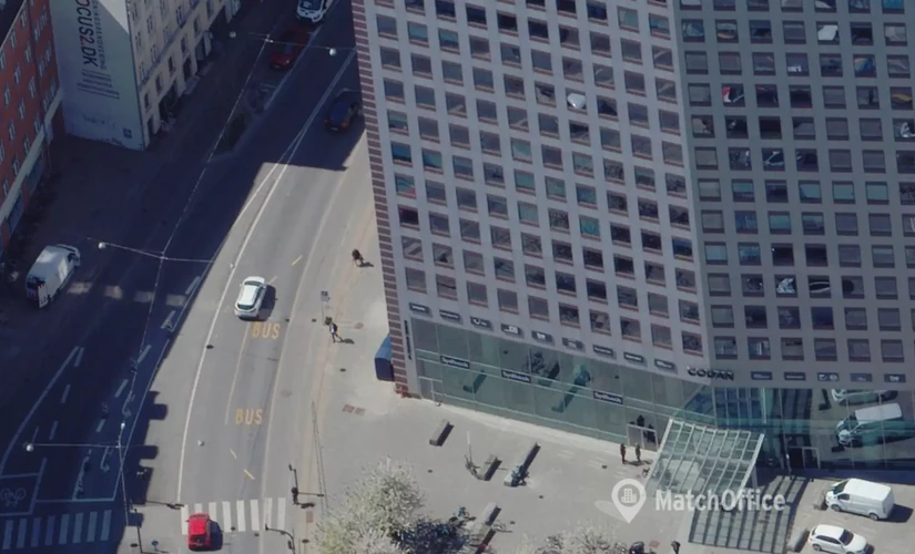 10 m² Coworking space in Frederiksberg C, Gammel Kongevej 60 (1850) - 2 | MatchOffice.com