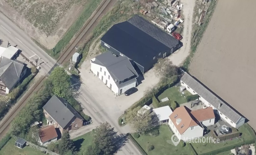 Lager / produktion Bjergvej 6 4672 Klippinge