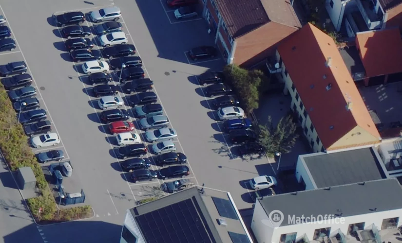 Office Hovedgaden 37B 1 2970 Horsholm