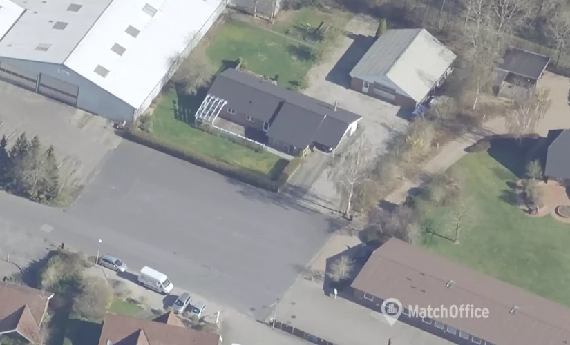 Lager / produktion Håndværkervej 15+15B 8643 Ans By