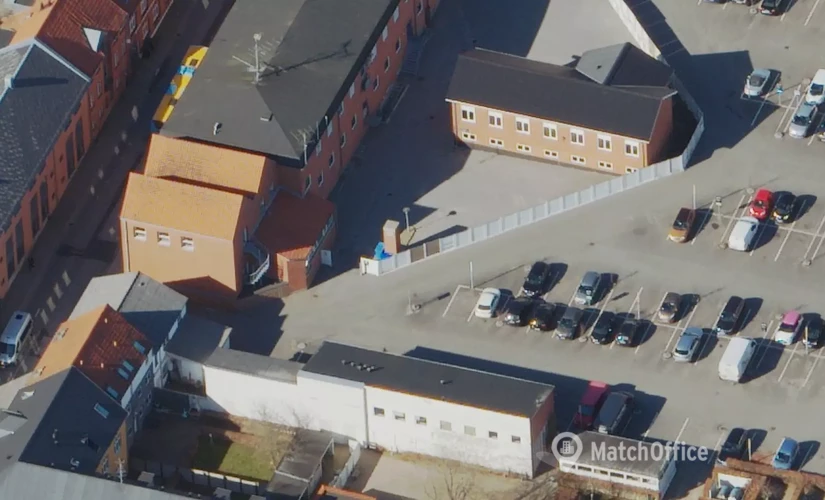 Kontor til leje på Smedegade 1, 7400 Herning - 347 m² | Foto 0 - Lokalebasen