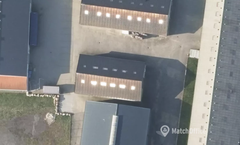 Lager / produktion Lucernemarken 16 5260 Odense S