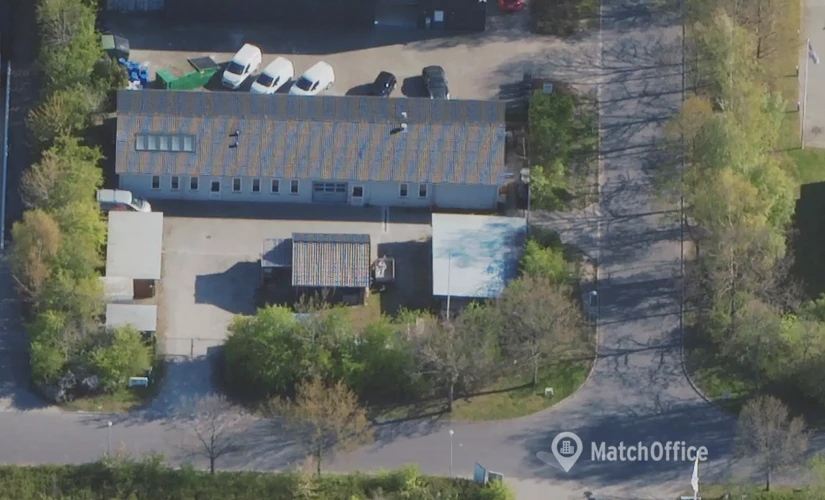 350 m² Warehouse space for rent in Smorum, Hassellunden 4A (2765) - 1 | MatchOffice.com