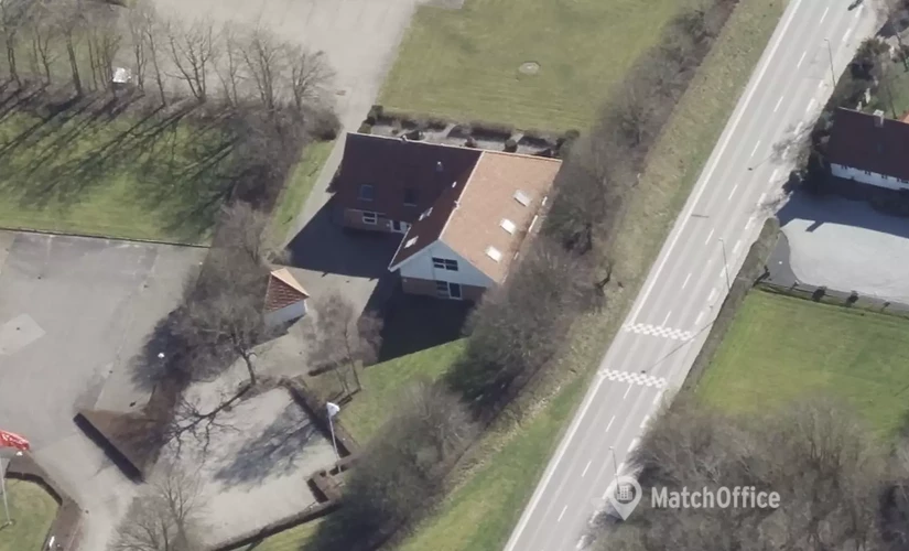 Kontor til leje på Peter Løthsvej 2, 9440 Aabybro - 516 m² | Foto 1 - Lokalebasen