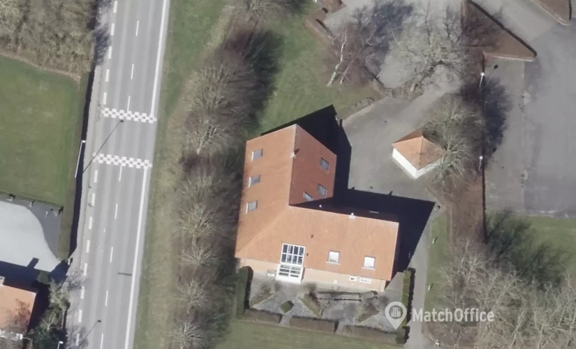 Kontor til leje på Peter Løthsvej 2, 9440 Aabybro - 516 m² | Foto 0 - Lokalebasen.dk