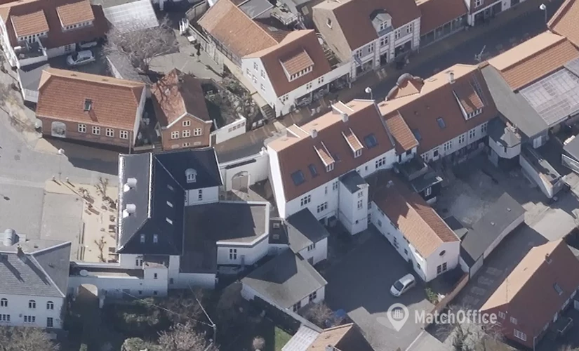 194 m² Store for rent in Allinge, Kirkegade 4 (3770) - 2 | MatchOffice.com