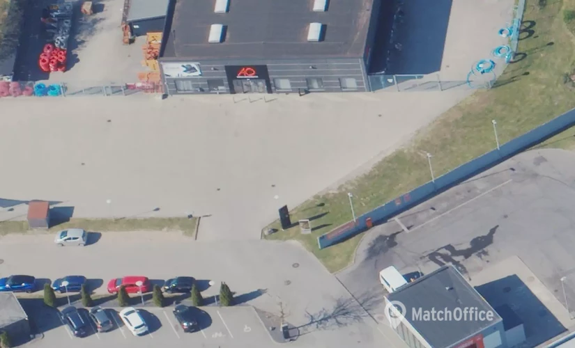 Lager / produktion Herredsvejen 12B 3400 Hillerød